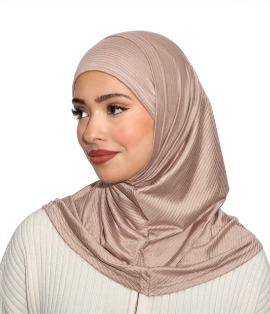 Amira Hijab